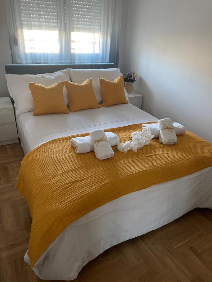 Appartamento Paunov Breg Belgrado Esterno foto