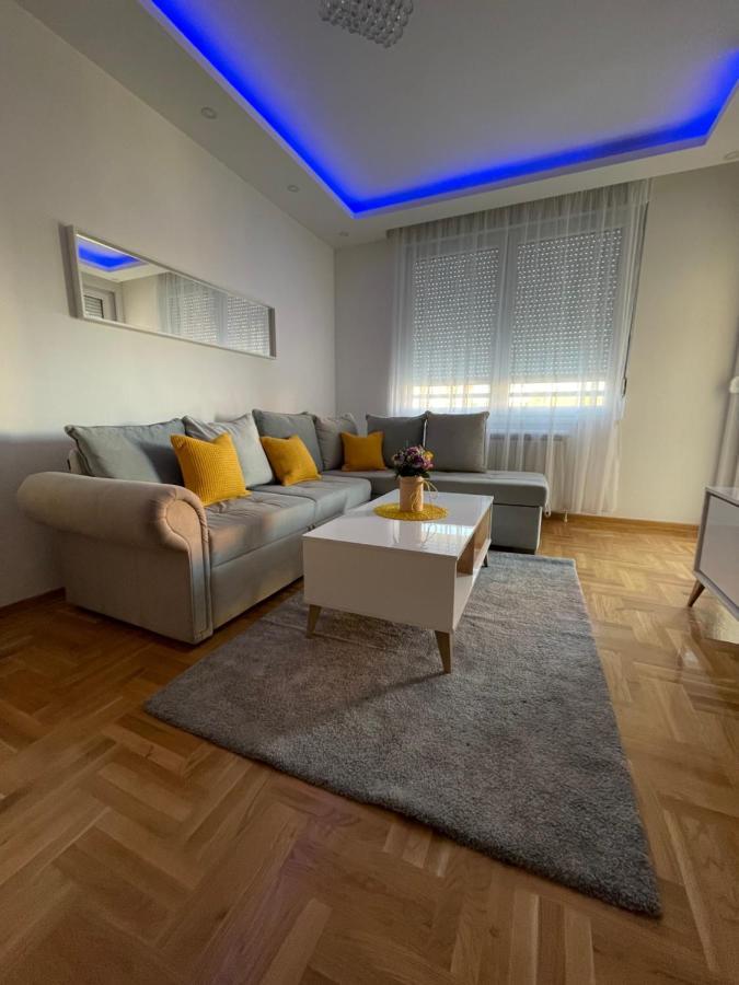 Appartamento Paunov Breg Belgrado Esterno foto